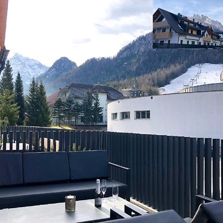 VILA Mojca - APARTMENT PERIDOT Kranjska Gora Exterior foto